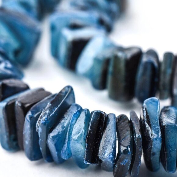 18" Blue Hawaiian Puka Necklace - Unisex - Picture 7 of 8